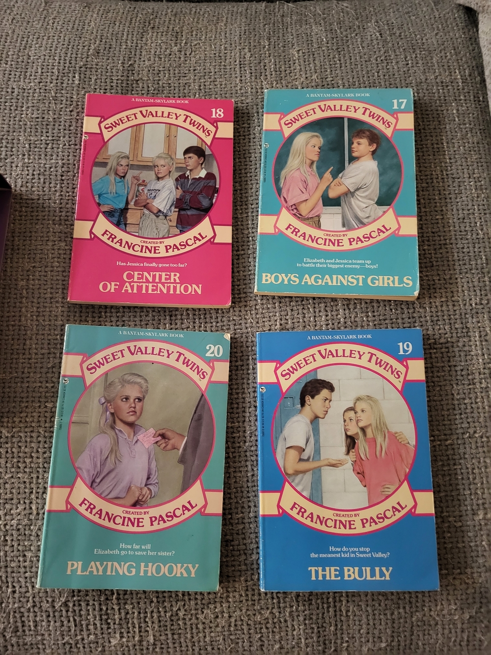 Sweet Valley High Francine Pascal 4 Paperback Book Box Set.